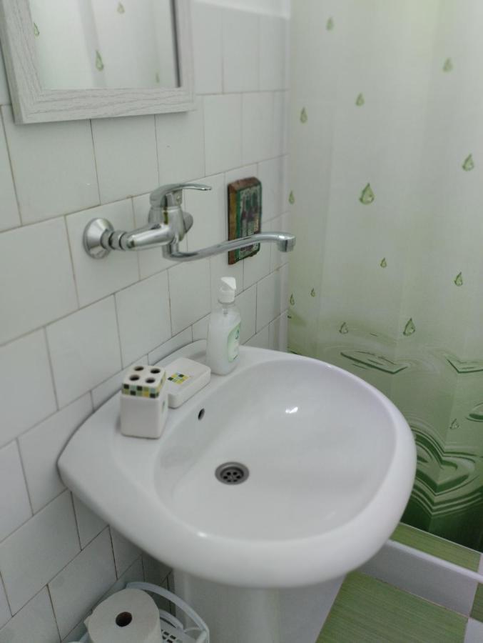 Cyclo Apartment Pinki Backa Palanka Bagian luar foto